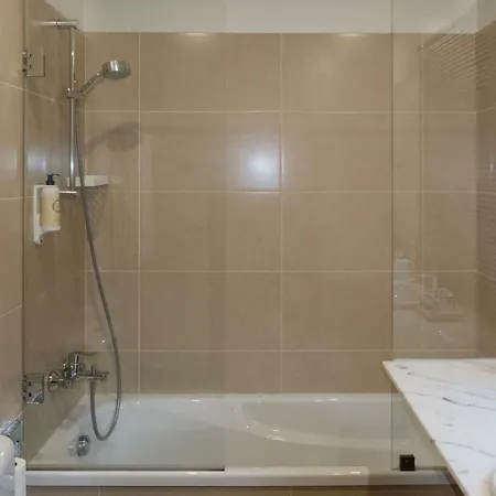 Quinta De Anterronde مزرعة للإقامة